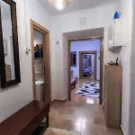 Centrul Vechi - 67sqm - 2min To Counsel Square Appartamento