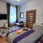 Centrul Vechi - 67sqm - 2min To Counsel Square * Braşov