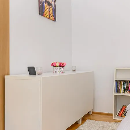 Appartement Centrul Vechi - 67sqm - 2min To Counsel Square *