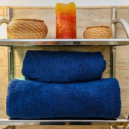 Centrul Vechi - 67sqm - 2min To Counsel Square Braşov