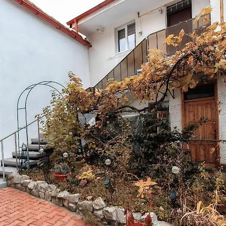 Centrul Vechi - 67sqm - 2min To Counsel Square